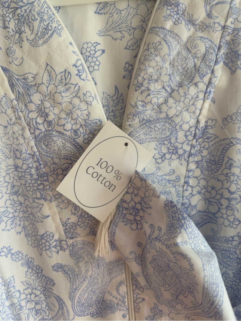 Miss Elaine Blue and White Paisley Robe/Caftan Multiple Sizes NWT - Picture 2 of 3